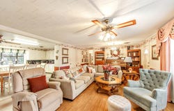 917 Caroline St, Thibodaux, LA 70301