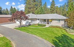 4605 E Greenbluff Rd, Colbert, WA 99005