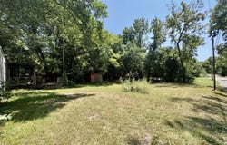 665 Meng Street, Greenfield, MO 65661
