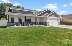1204 5th Ave E, Jerome, ID 83338