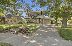 909 6th Avenue N, Saint Cloud, MN 56303