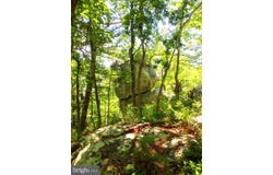 17 REYMANN Drive, YELLOW SPRING, WV 26865