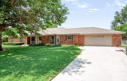 1701 Caddo Circle, Dalhart, TX 79022