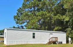 2101 Ladnier Rd, Gautier, MS 39553