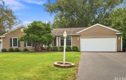 629 EASTPORT Court, Island Lake, IL 60042