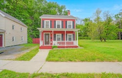 194 Smith Street, Poughkeepsie, NY 12601