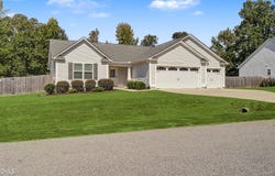 53 Voyage Circle, Smithfield, NC 27577