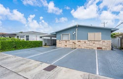 25 W 26th St, Hialeah, FL 33010