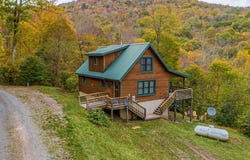 179 Roberts Ridge Road, SLATYFORK, WV 26291