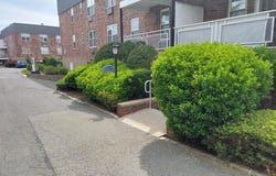 30 Daley Place, Lynbrook, NY 11563