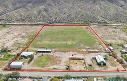688 52, Cuchillo, NM 87901