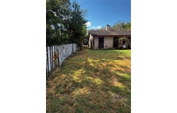 500 Hosack St, Taylor, TX 76574