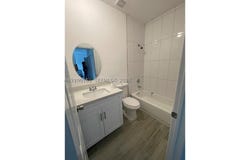 920 NW 81st St, Miami, FL 33150