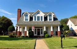 8 Griffith Court, Terrell, TX 75160