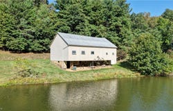 8097 Ore Hill Road SW, Stone Creek, OH 43840