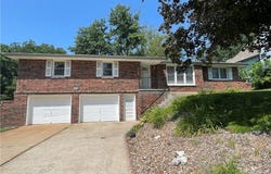 7724 NW Eastside Drive, Weatherby Lake, MO 64152