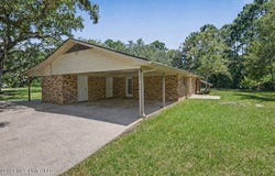 3400 Yucca Avenue, Moss Point, MS 39562