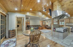 N8563 BLUEBIRD Lane, CRIVITZ, WI 54114-8811