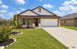 1317 Blue Leaf Drive, Temple, TX 76502