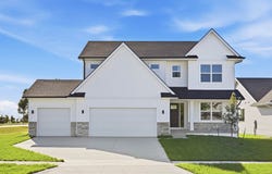 901 Walnut Drive, Norwalk, IA 50211