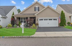 9 Mason Drive, Jackson, NJ 08527