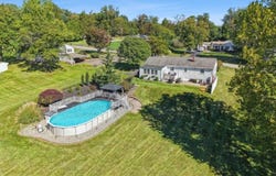 23 Huyler Rd, Branchburg Twp., NJ 08876-3705