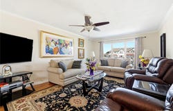121 Drake Court, West Islip, NY 11795