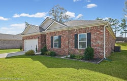 2377 Hyacinth Lane, Hernando, MS 38632