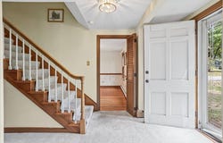 43 Chatham Rd, Norwood, MA 02062