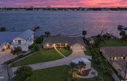 22 Emerald Circle, Ormond Beach, FL 32174