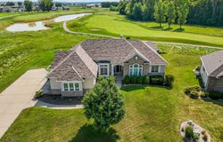 581 ROYAL ST PATS Drive, WRIGHTSTOWN, WI 54180