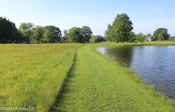 SE Maura Lane, Brookhaven, MS 39601