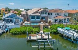 861 SYMPHONY ISLES Boulevard, APOLLO BEACH, FL 33572
