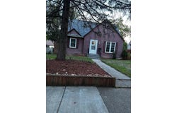 4050 Regent Avenue N, Robbinsdale, MN 55422
