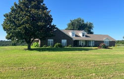 4439 Highway 352, Ozark, AR 72949