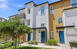 39482 Capstone Cmn, Fremont, CA 94539