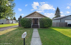 9660 N Melrose St, Hayden, ID 83835