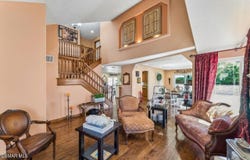 2526 Glenhurst Court, Simi Valley, CA 93063
