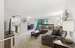 5804 Doe Circle, Westmont, IL 60559