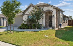 836 Foxtail Bend, Lavon, TX 75166