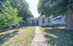213 Arch Street, Thayer, MO 65791