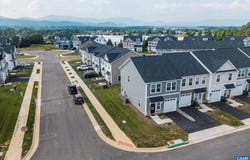 301 RIDGELINE DR, WAYNESBORO, VA 22980