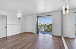 899 West Ave, Miami Beach, FL 33139