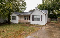 176 Williamsburg Lane, Georgetown, KY 40324