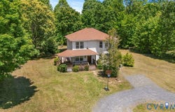 89 Johnson Station Rd, Dillwyn, VA 23936