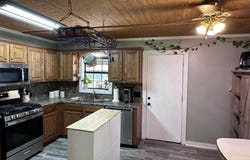 217 Bonham ST, Maud, TX 75567