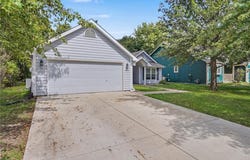 2012 E 26th Street, Lawrence, KS 66046