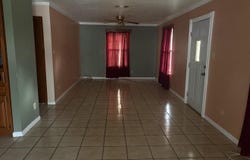 413 E De La Rosa, Del Rio, TX 78840