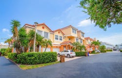 1998 NE 7th St, Deerfield Beach, FL 33441