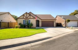 1630 Blackwood Avenue, Clovis, CA 93619